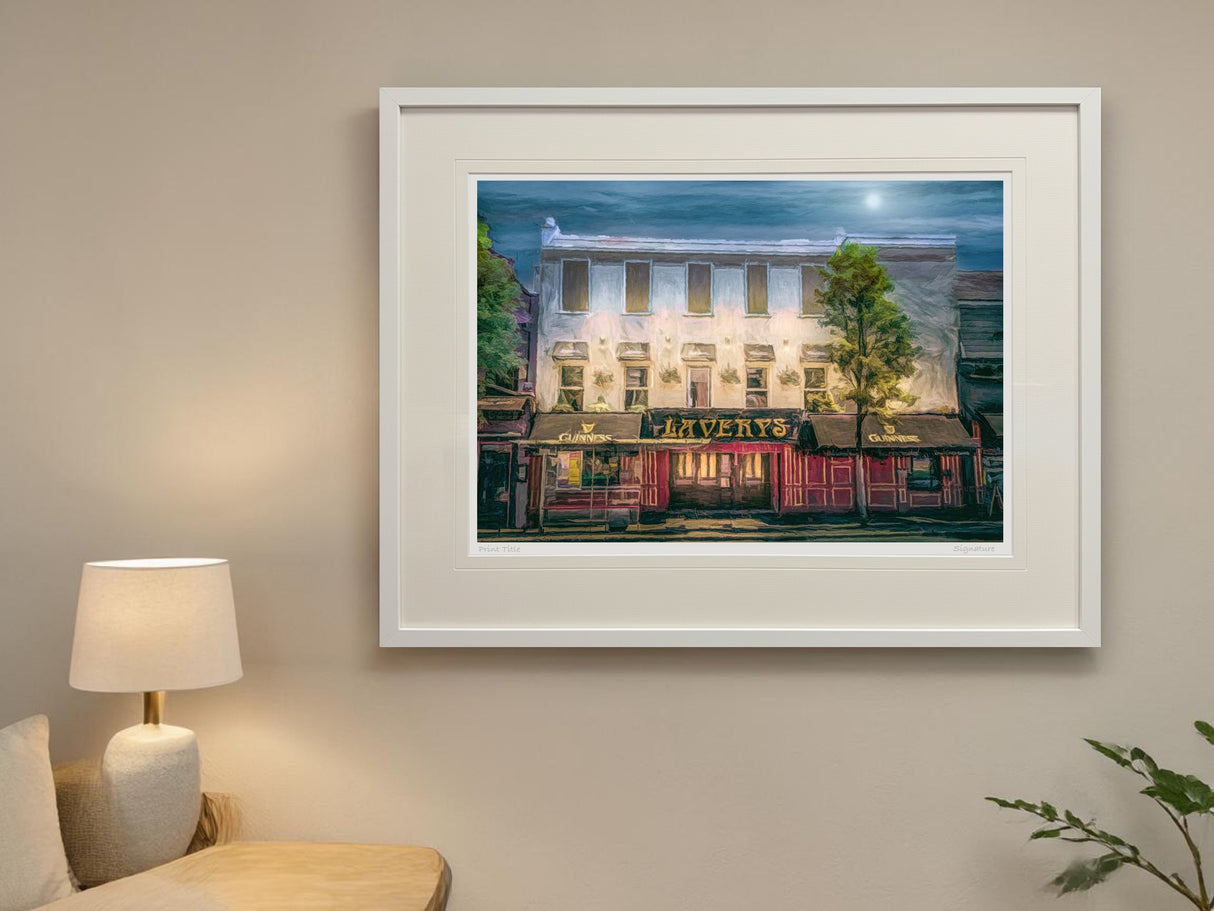 Laverys, Belfast - XL Framed White