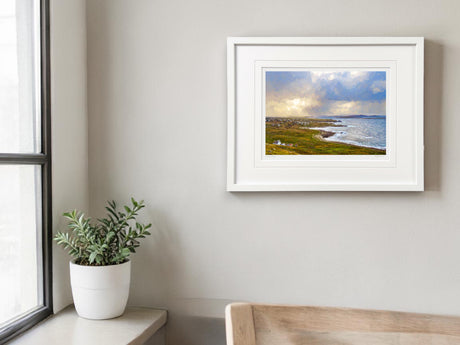 Towards Gola - Small Framed White